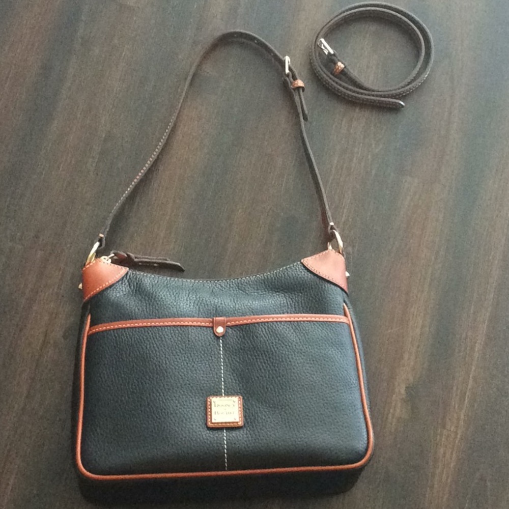 Dooney & Bourke purse without dust bag